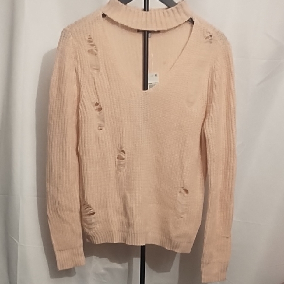 Almost Famous Sweaters - Almost Famous Soft Pink Knit Sweater